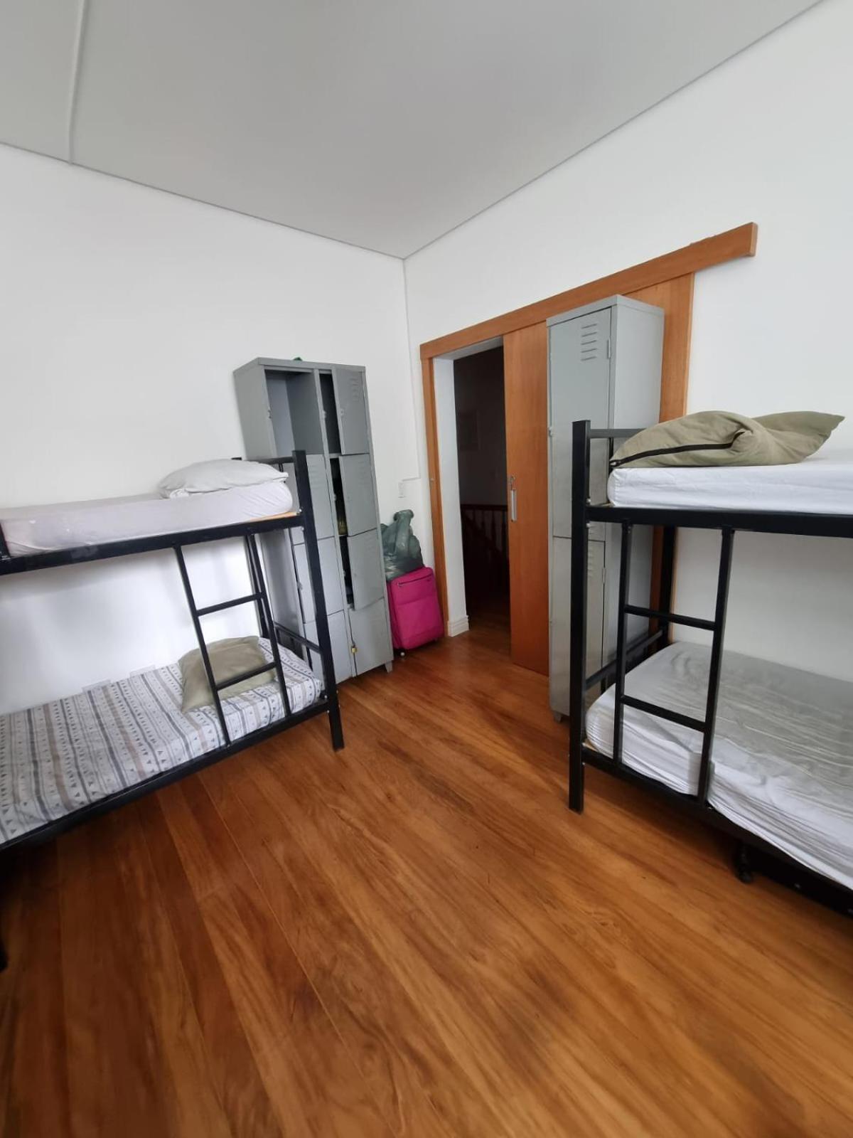Metro Hostel Sp - Perto Do Expocenter, Estacao De Metro E Rodoviaria Tiete เซาเปาโล ภายนอก รูปภาพ